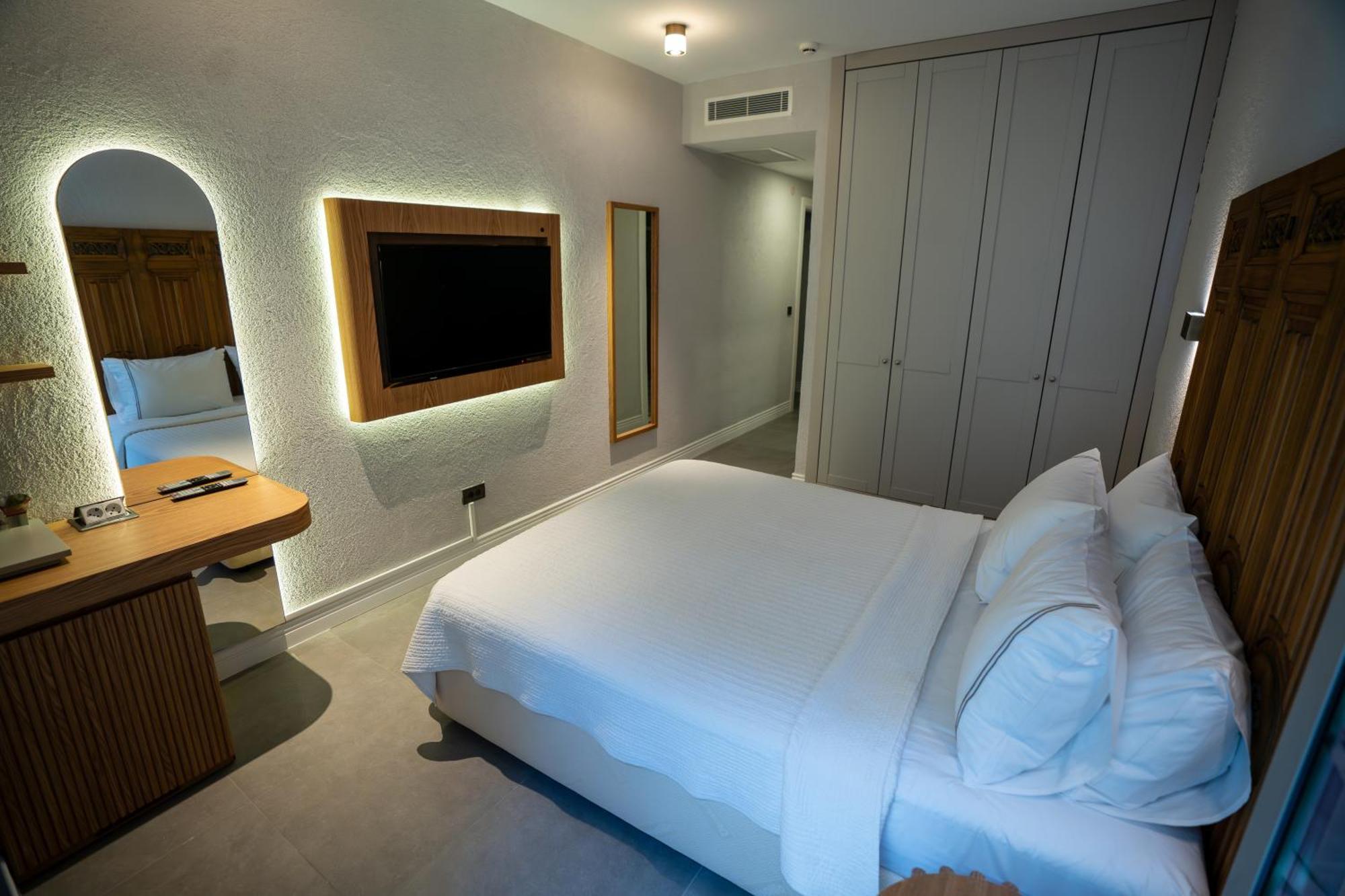 Zena Hotel Alacati Adults Only ภายนอก รูปภาพ