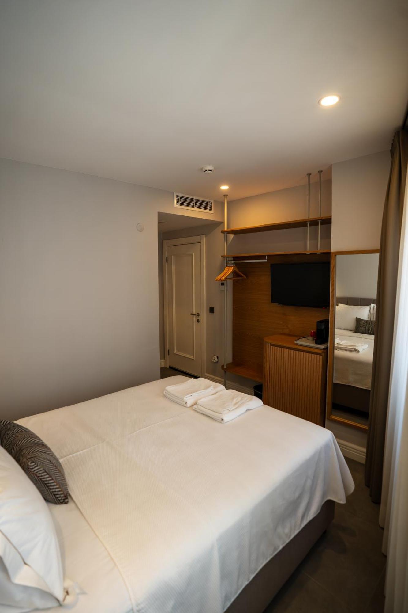 Zena Hotel Alacati Adults Only ภายนอก รูปภาพ